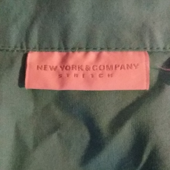 Button front fitted shirt. - Picture 3 of 4